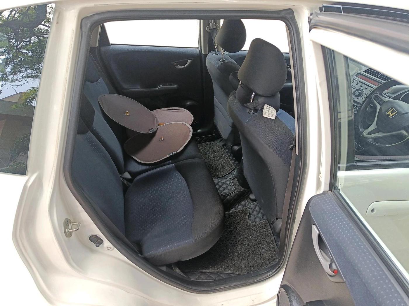 2012 Honda Jazz 1.2L I-VTEC X, Petrol, Manual, 97,455 km, interior