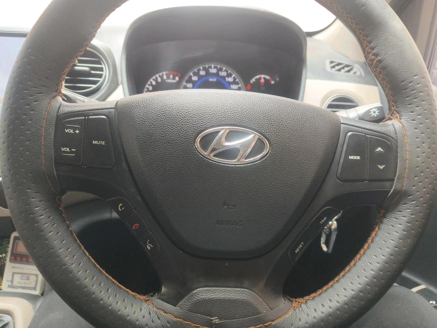 2019 Hyundai Grand i10 SPORTZ 1.2 KAPPA VTVT, Petrol, Manual, 89,525 km, interior