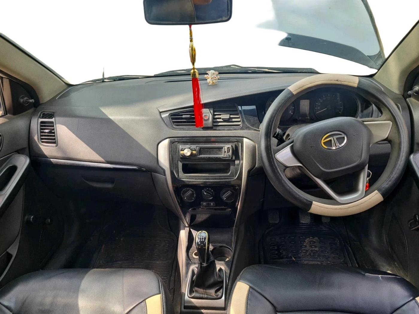 2016 Tata Bolt XE QUADRAJET, Diesel, Manual, 1,39,814 km, interior