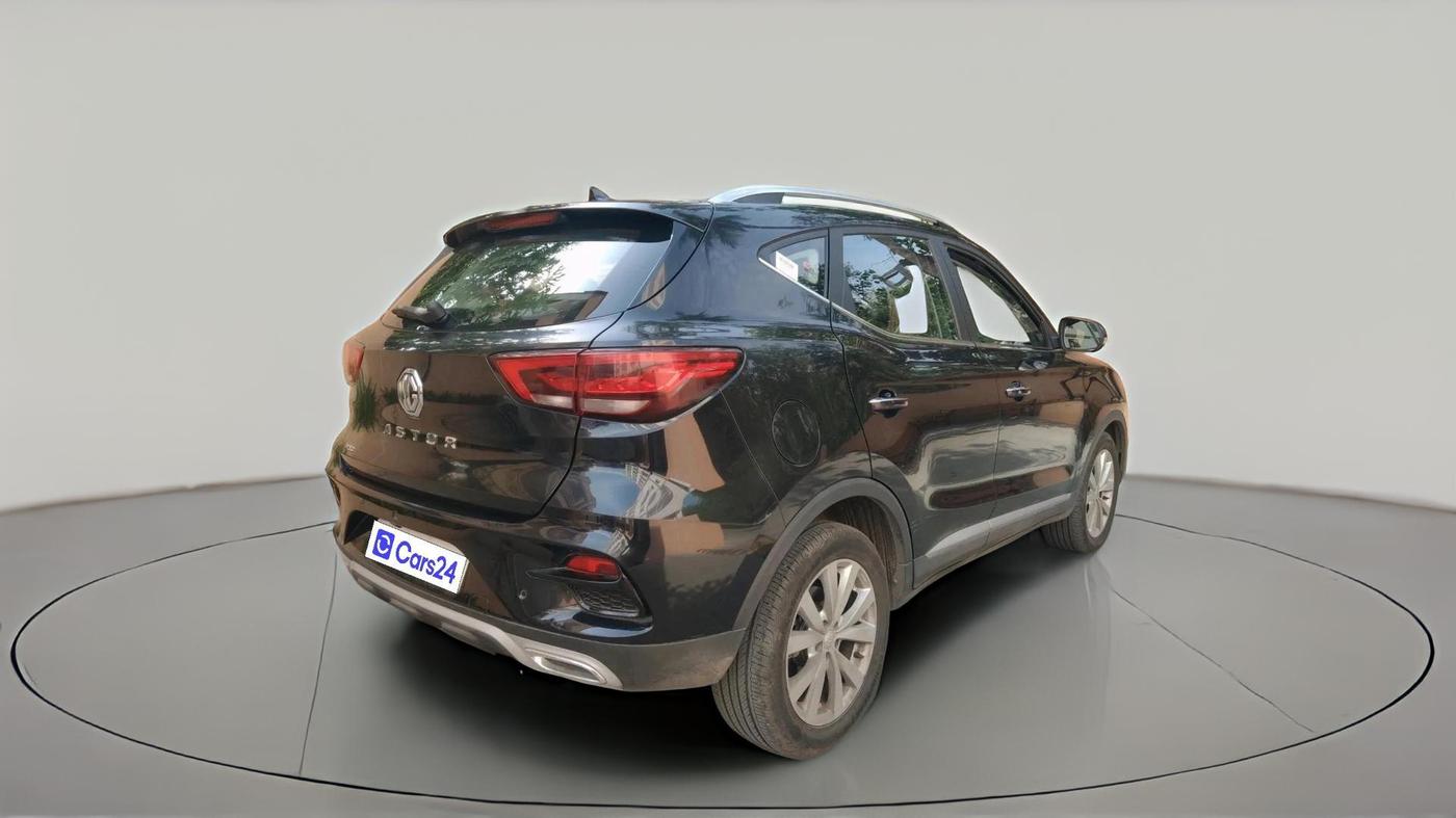 2024 MG ASTOR Select 1.5 CVT (Ivory), Petrol, Automatic, 19,989 km, exterior