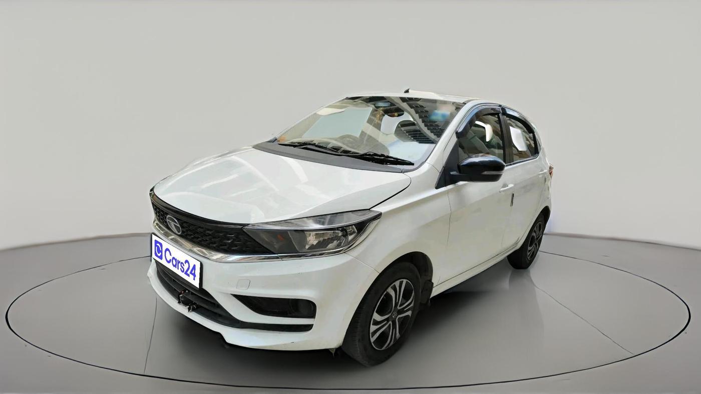 2023 Tata Tiago XTA PETROL, Petrol, Automatic, 31,949 km, exterior