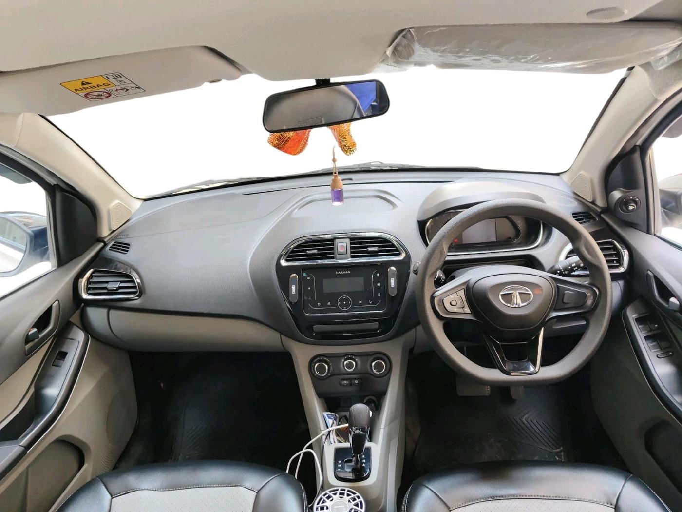 2023 Tata Tiago XTA PETROL, Petrol, Automatic, 31,949 km, interior