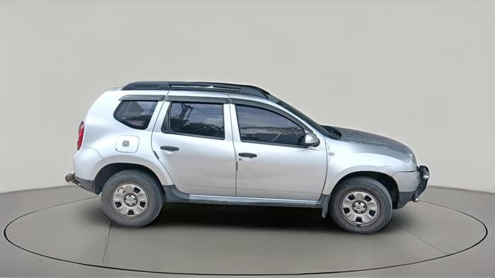 2012 Renault Duster 85 PS RXL DIESEL, Diesel, Manual, 1,82,881 km, exterior