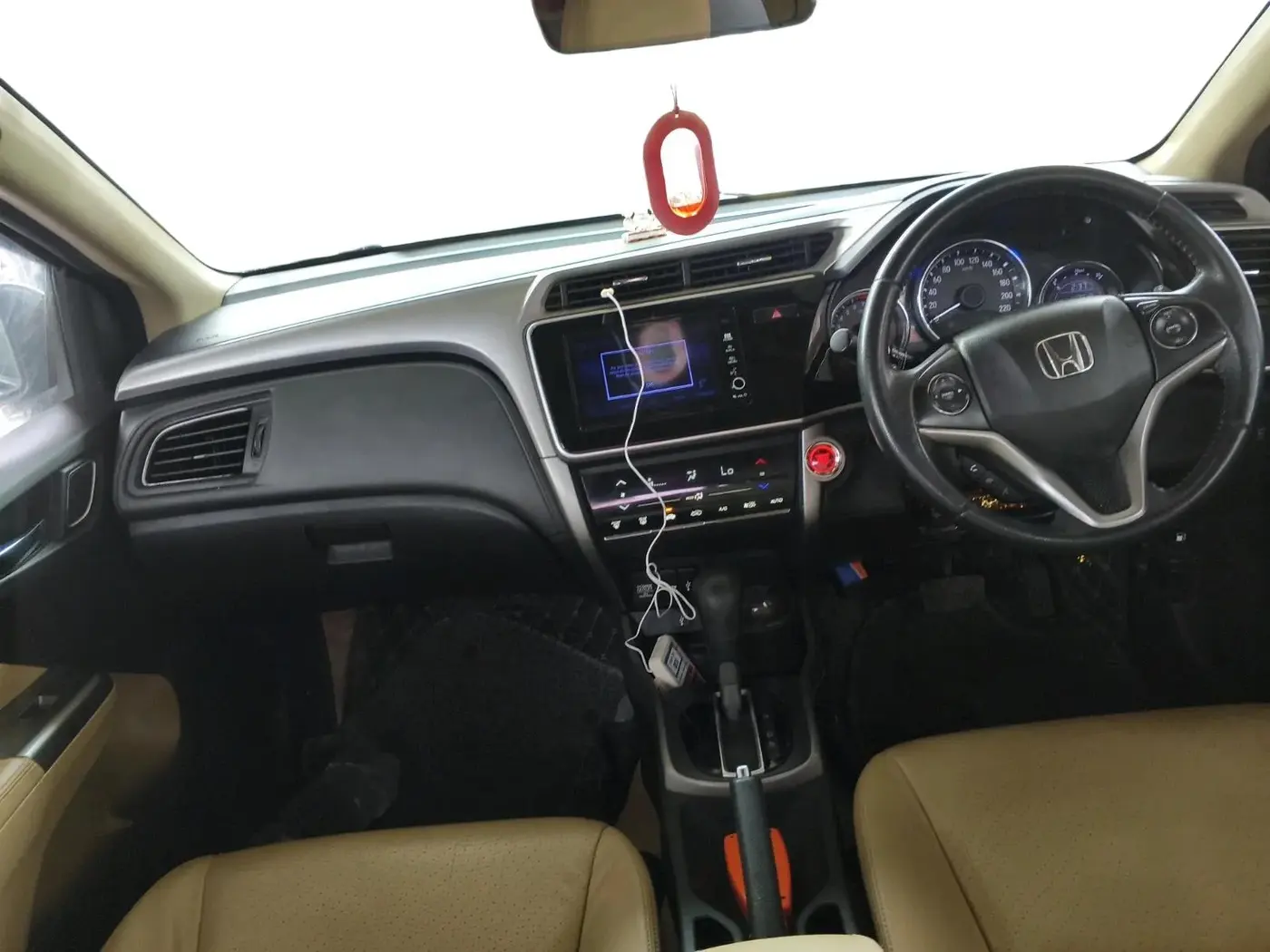 2019 Honda City 1.5L I-VTEC ZX CVT, Petrol, Automatic, 1,13,918 km, interior