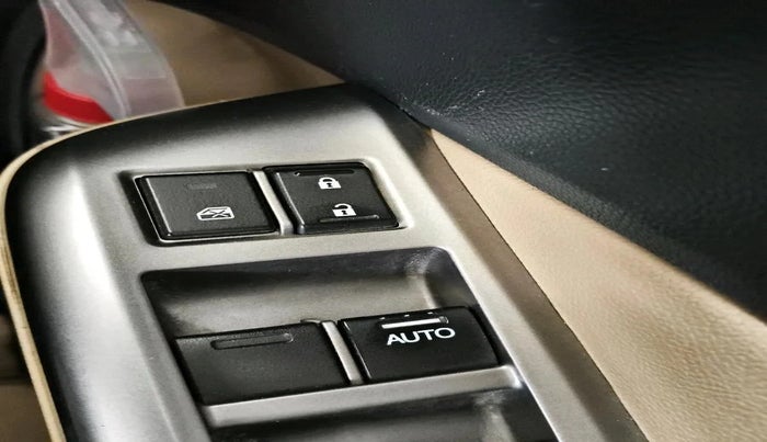 2019 Honda City 1.5L I-VTEC ZX CVT, Petrol, Automatic, 1,13,918 km, interior