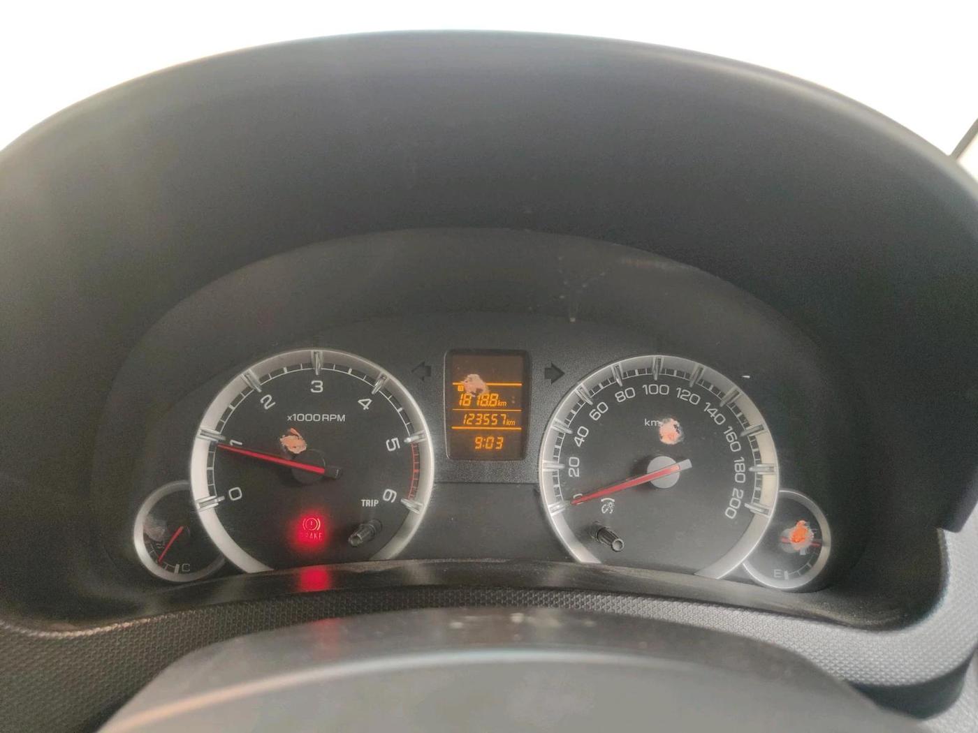2013 Maruti Swift VDI, Diesel, Manual, 1,24,387 km, interior