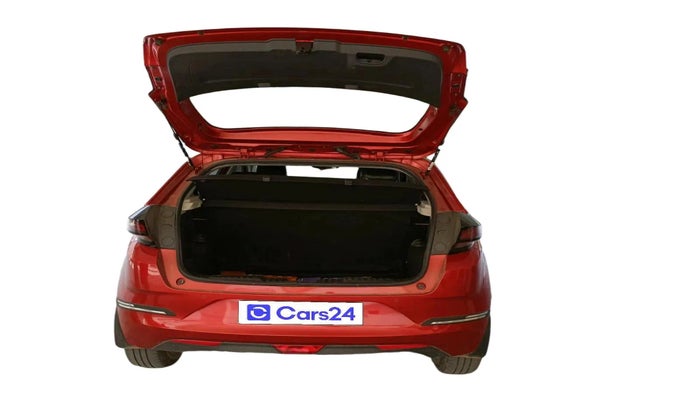 2023 Tata ALTROZ XZ PLUS DIESEL, Diesel, Manual, 26,827 km, exterior