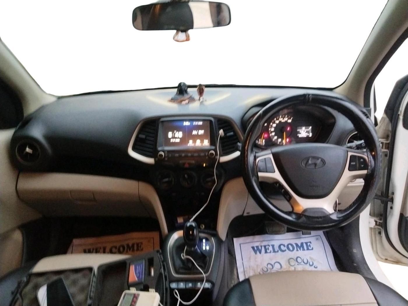 2021 Hyundai NEW SANTRO SPORTZ AMT, Petrol, Automatic, 82,253 km, interior