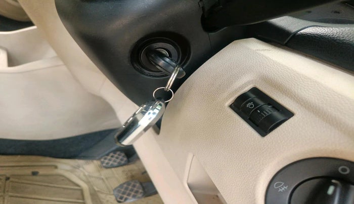 2011 Skoda Fabia AMBITION 1.2 MPI, Petrol, Manual, 25,263 km, interior