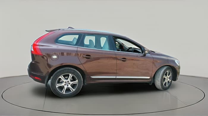 2015 Volvo XC 60 D4 Kinetic, Diesel, Automatic, 2,39,204 km, exterior