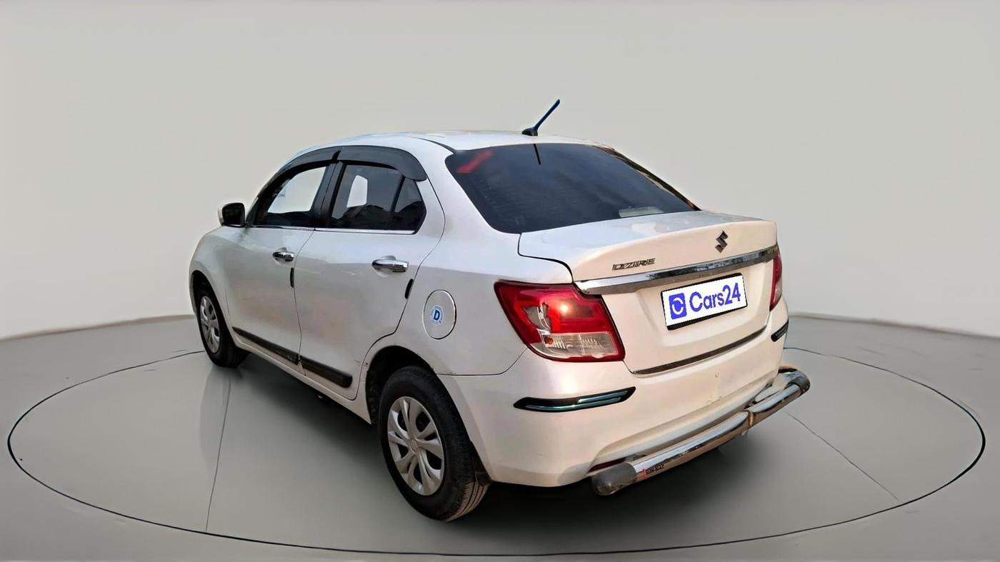 2017 Maruti Dzire VDI, Diesel, Manual, 1,36,155 km, exterior