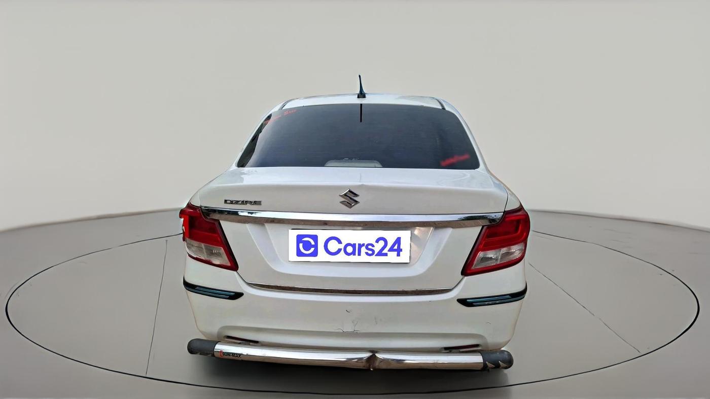 2017 Maruti Dzire VDI, Diesel, Manual, 1,36,155 km, exterior