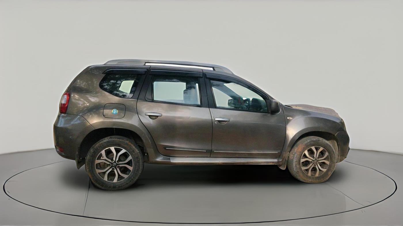 2015 Nissan Terrano XV D THP 110 PS, Diesel, Manual, 1,61,465 km, exterior