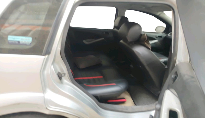 2011 Ford Figo TITANIUM 1.4 DIESEL, Diesel, Manual, 97,433 km, interior