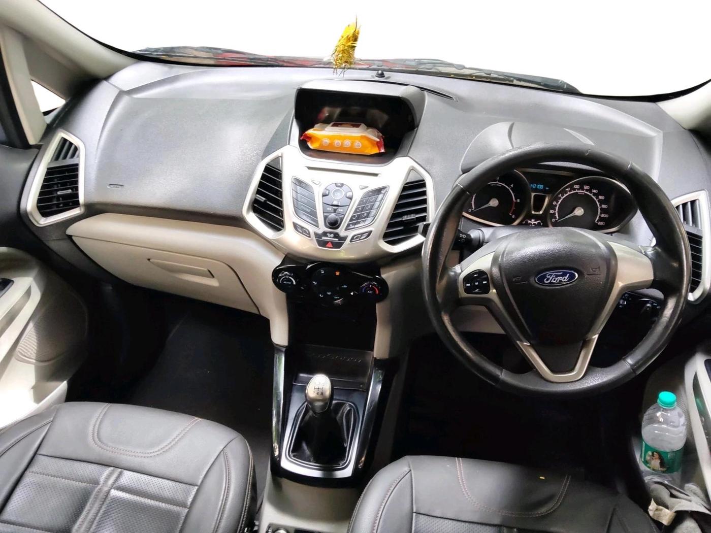 2017 Ford Ecosport TITANIUM 1.5L DIESEL, Diesel, Manual, 1,42,108 km, interior