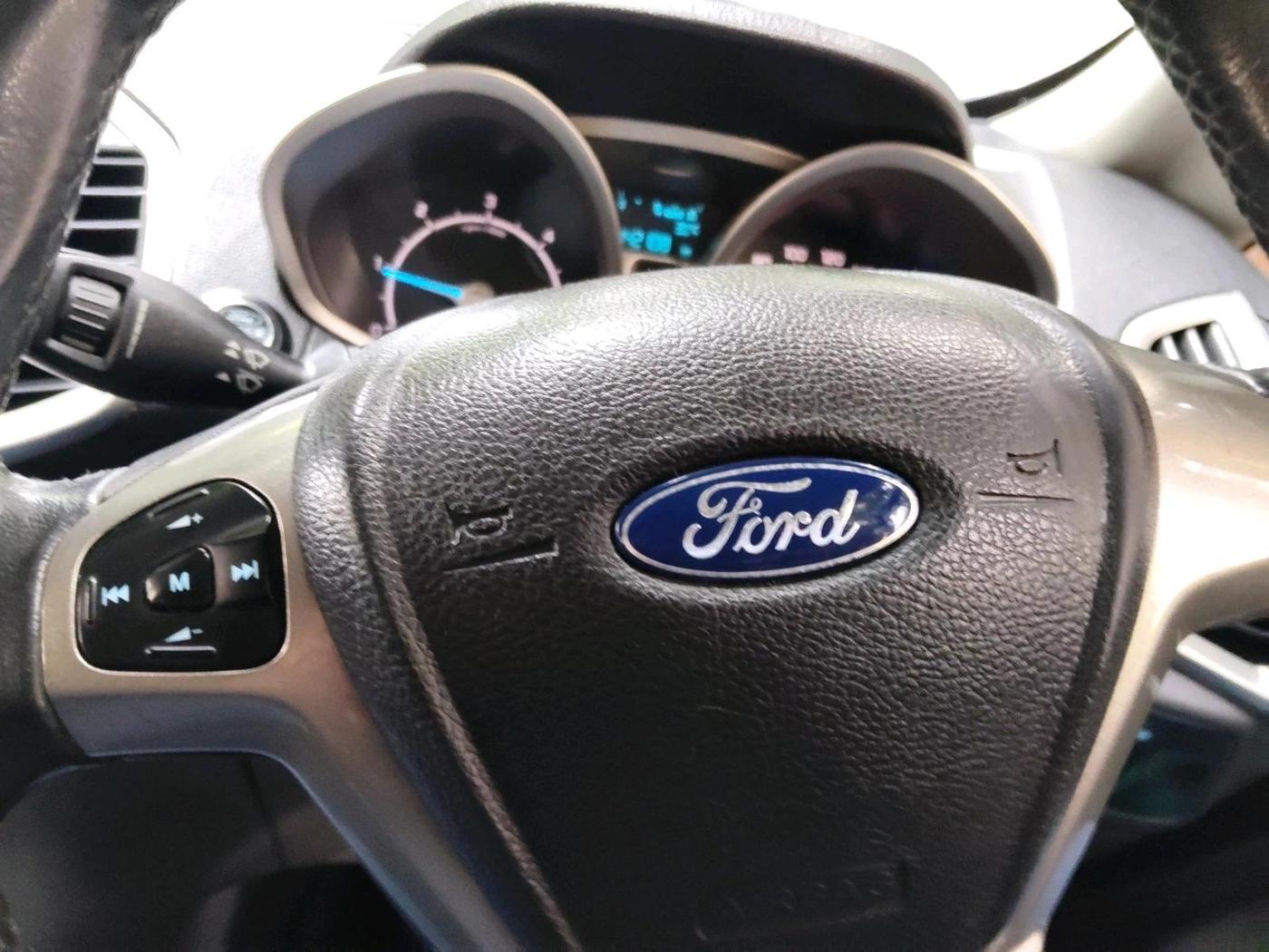 2017 Ford Ecosport TITANIUM 1.5L DIESEL, Diesel, Manual, 1,42,108 km, interior