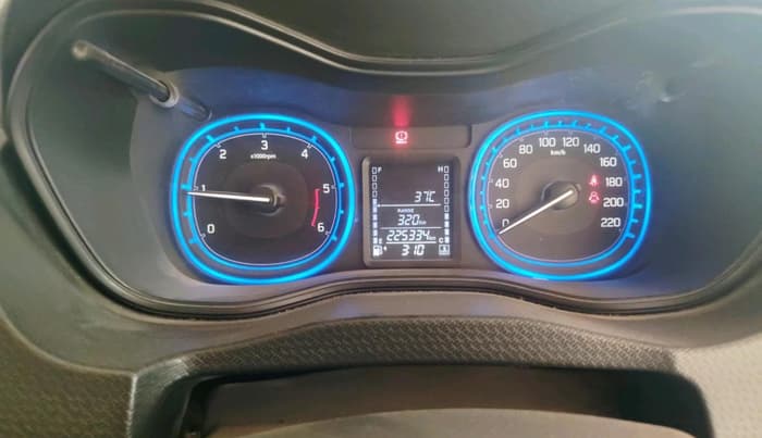 2020 Maruti Vitara Brezza ZDI PLUS, Diesel, Manual, 2,25,334 km, interior