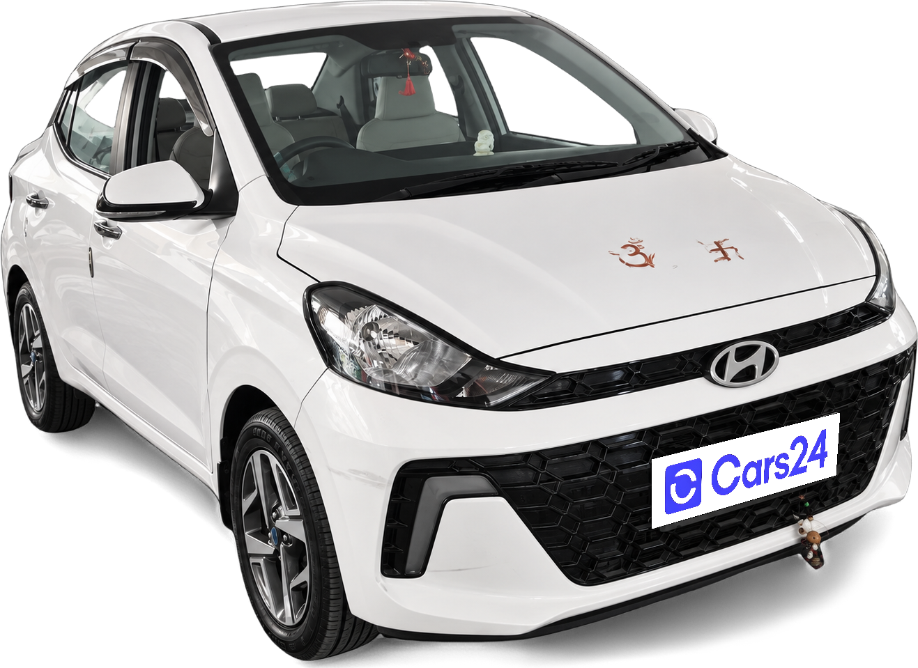2024 Hyundai AURA - Sedan - CNG - Manual - ₹8.00 lakh