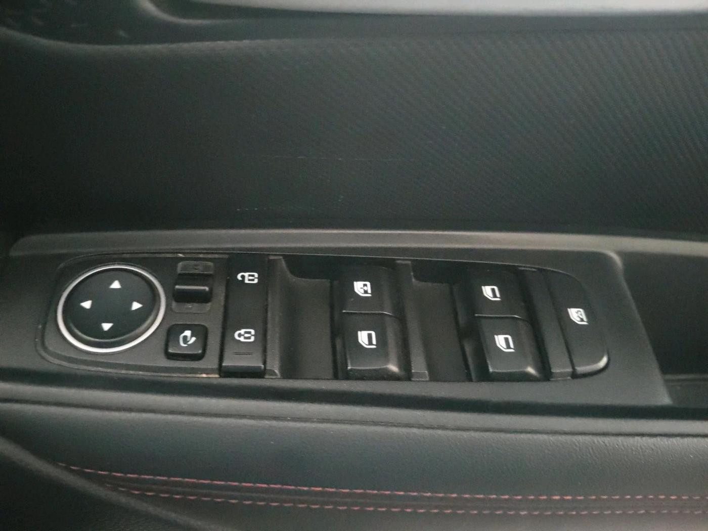 2020 KIA SONET GTX PLUS 1.5 AT, Diesel, Automatic, 81,500 km, interior