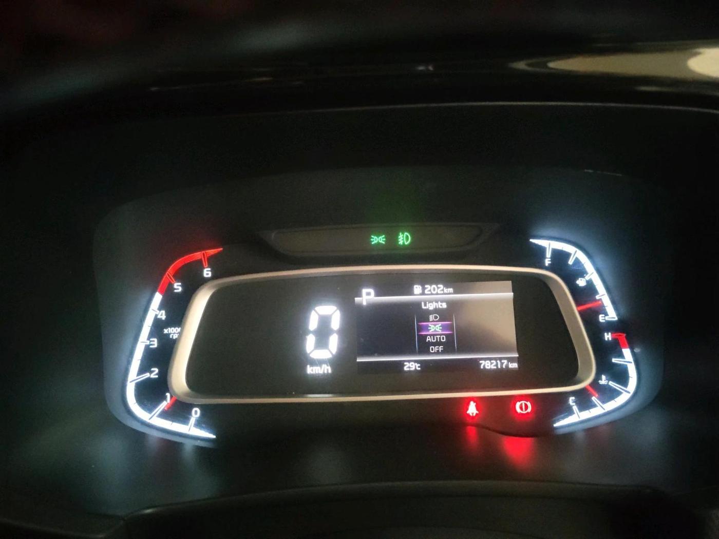 2020 KIA SONET GTX PLUS 1.5 AT, Diesel, Automatic, 81,500 km, interior