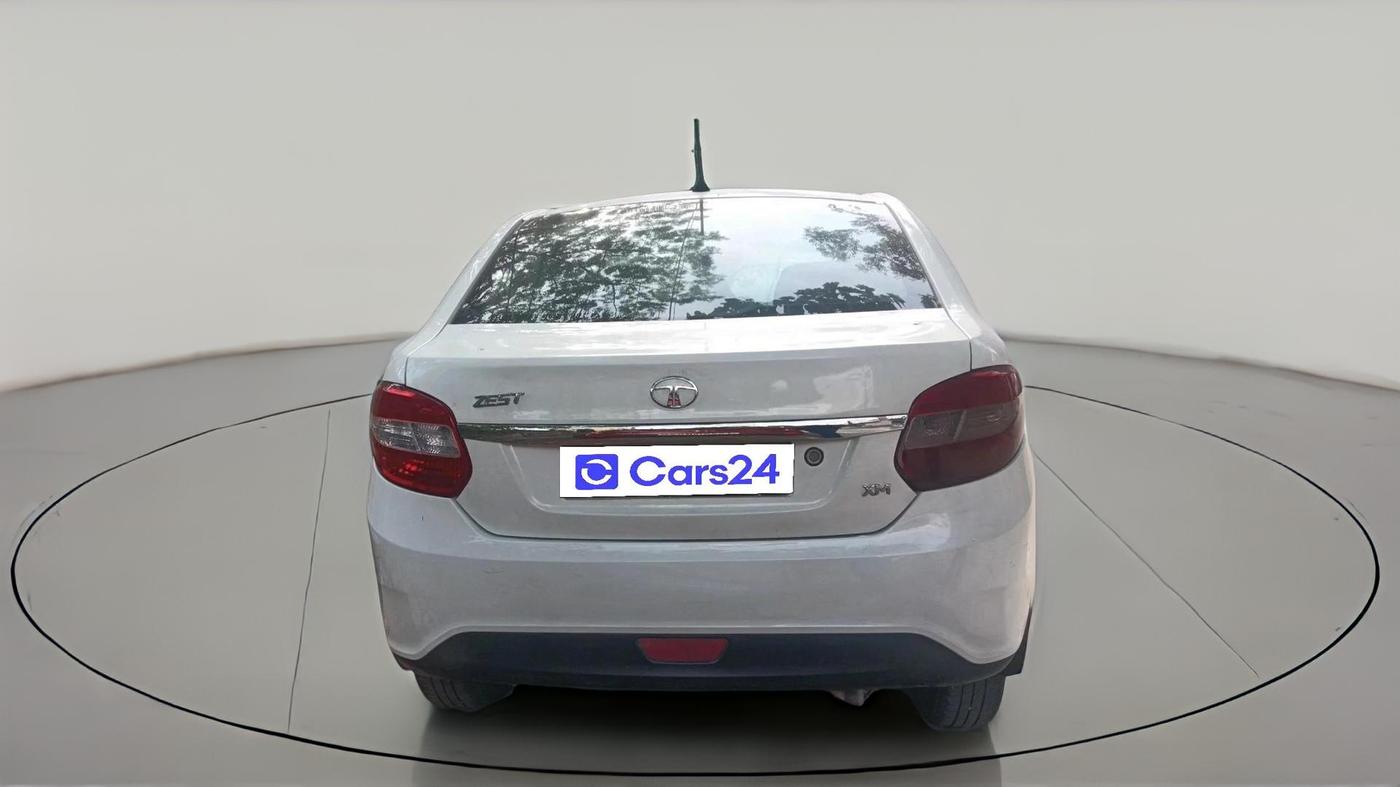 2015 Tata Zest XMA F-TRONIC DIESEL, Diesel, Automatic, 1,78,677 km, exterior