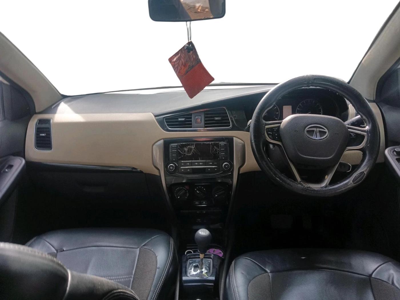 2015 Tata Zest XMA F-TRONIC DIESEL, Diesel, Automatic, 1,78,677 km, interior