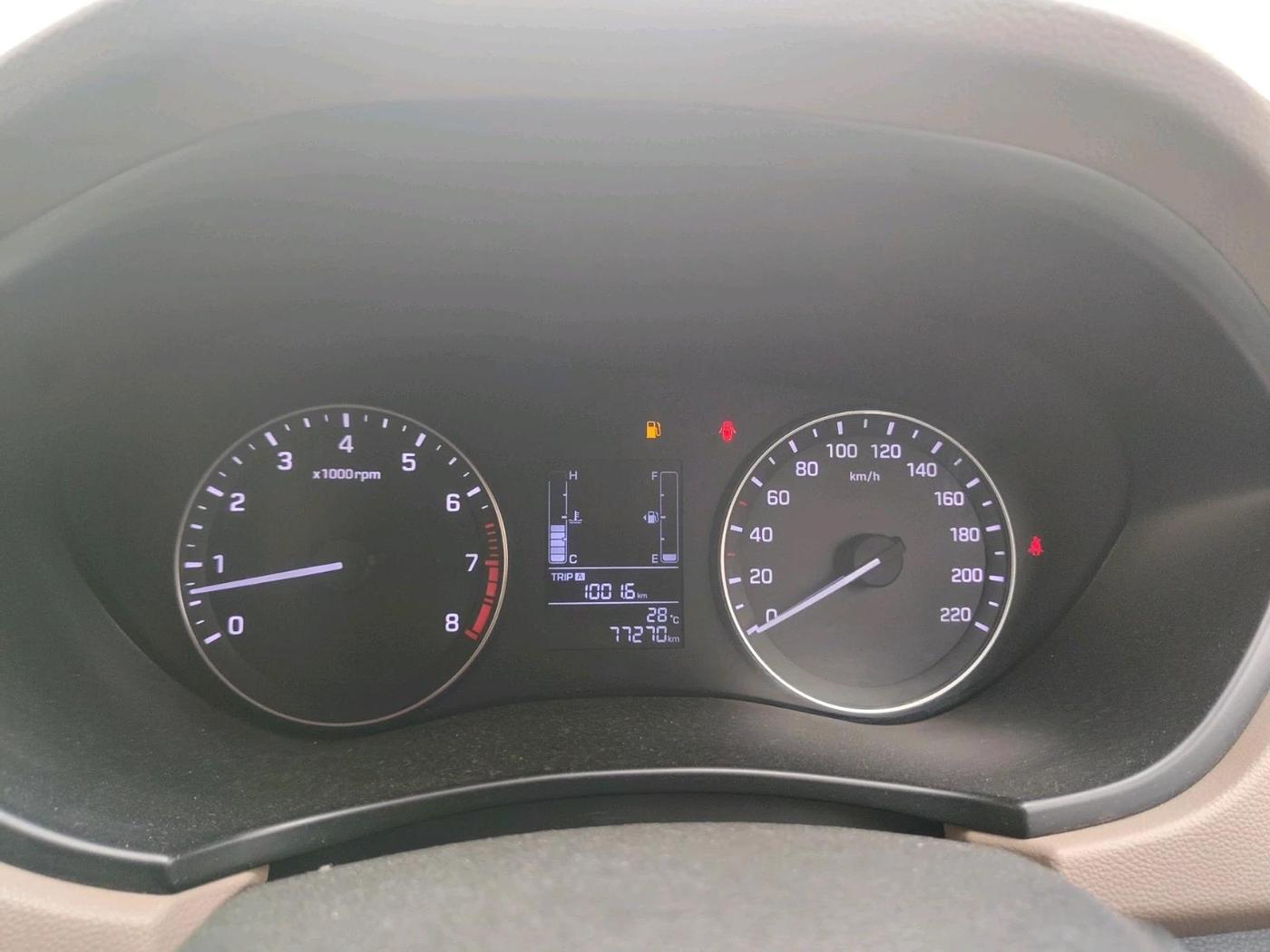 2017 Hyundai Elite i20 SPORTZ 1.2, Petrol, Manual, 77,270 km, interior