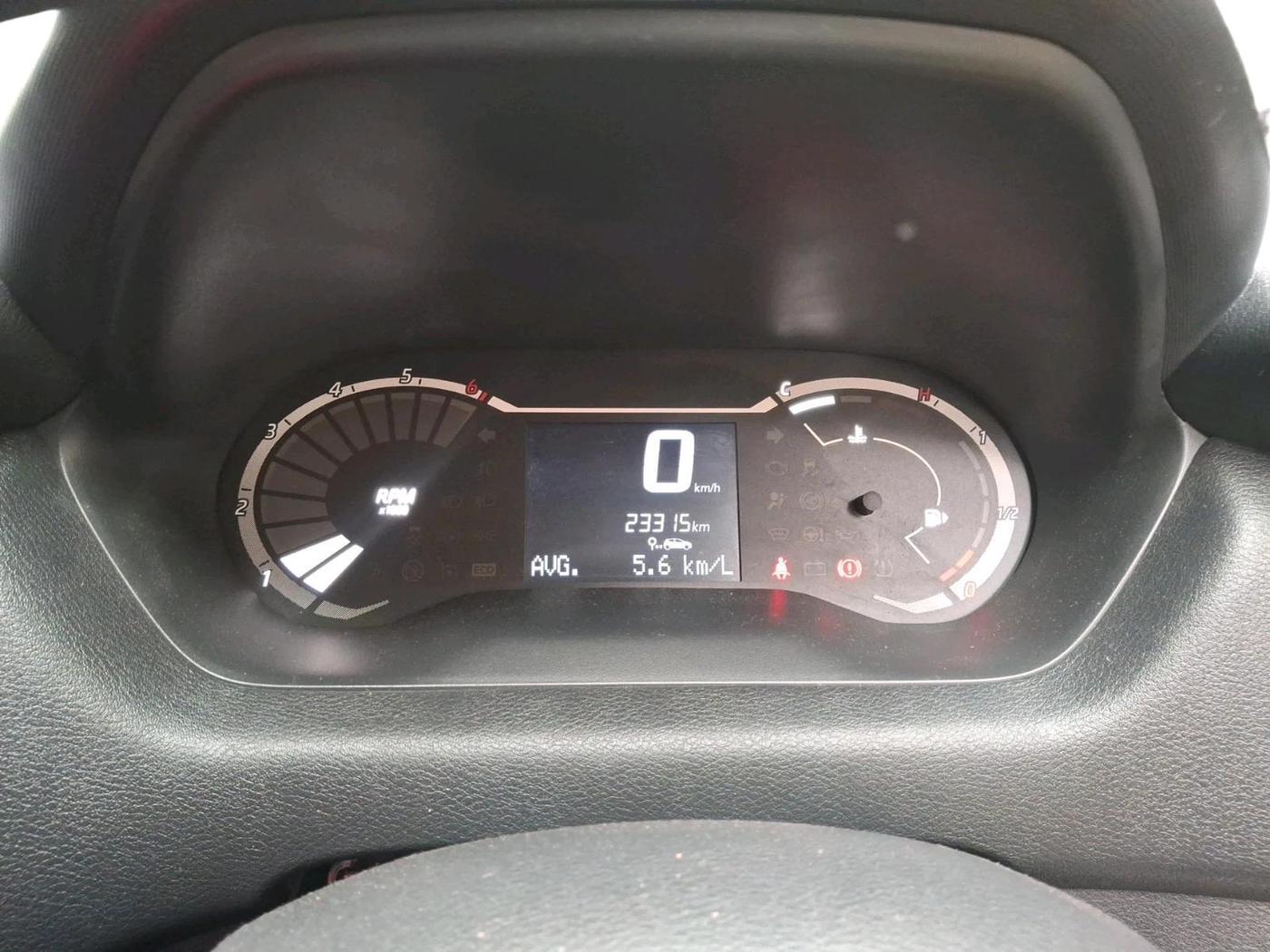 2025 Nissan MAGNITE Visia Plus B4D 1.0 Petrol MT, Petrol, Manual, 23,315 km, interior