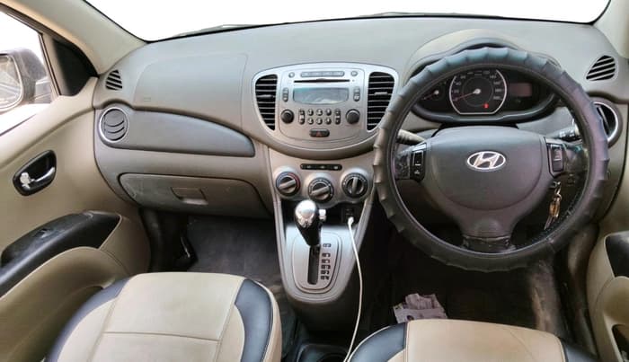 2010 Hyundai i10 ASTA 1.2 AT SUNROOF, Petrol, Automatic, 69,089 km, interior