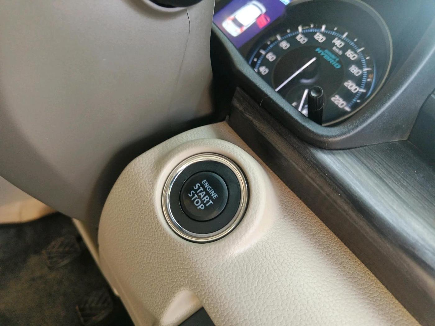 2023 Maruti Ertiga ZXI SHVS, Petrol, Manual, 21,219 km, interior