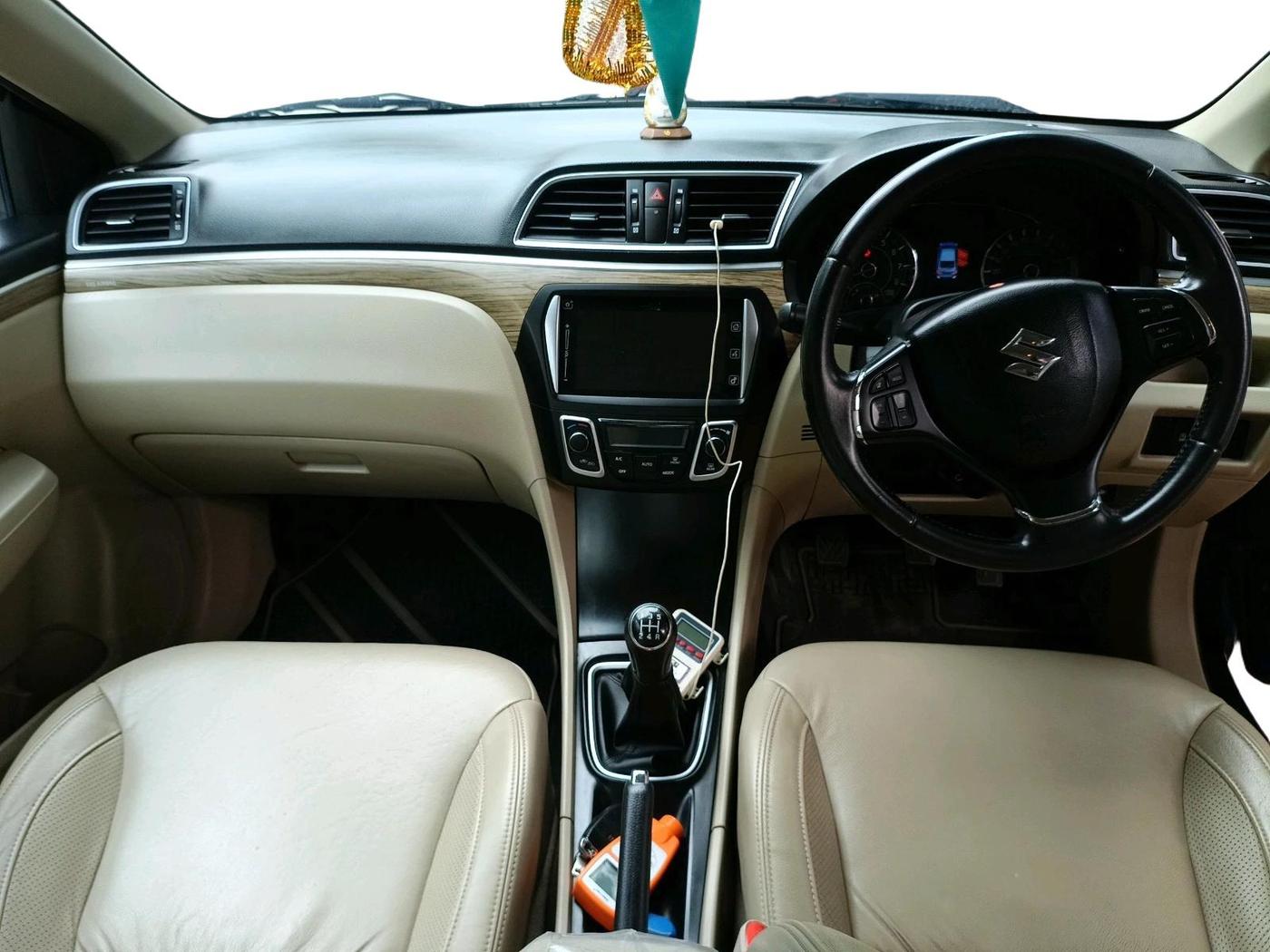 2020 Maruti Ciaz ALPHA 1.5 SHVS PETROL, Petrol, Manual, 1,14,260 km, interior
