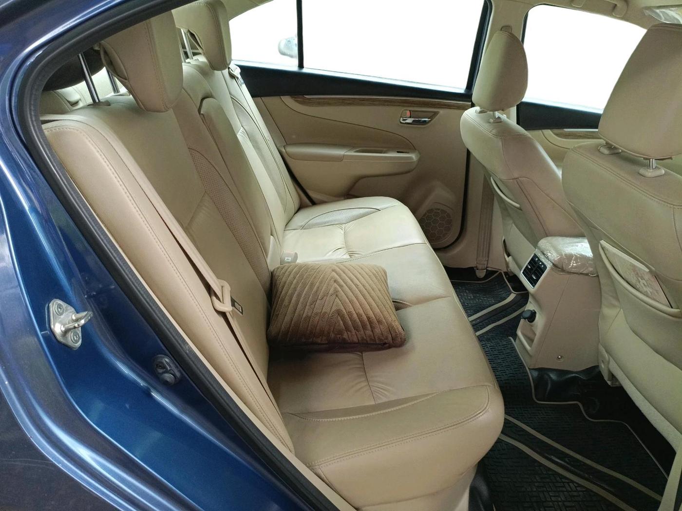 2020 Maruti Ciaz ALPHA 1.5 SHVS PETROL, Petrol, Manual, 1,14,260 km, interior