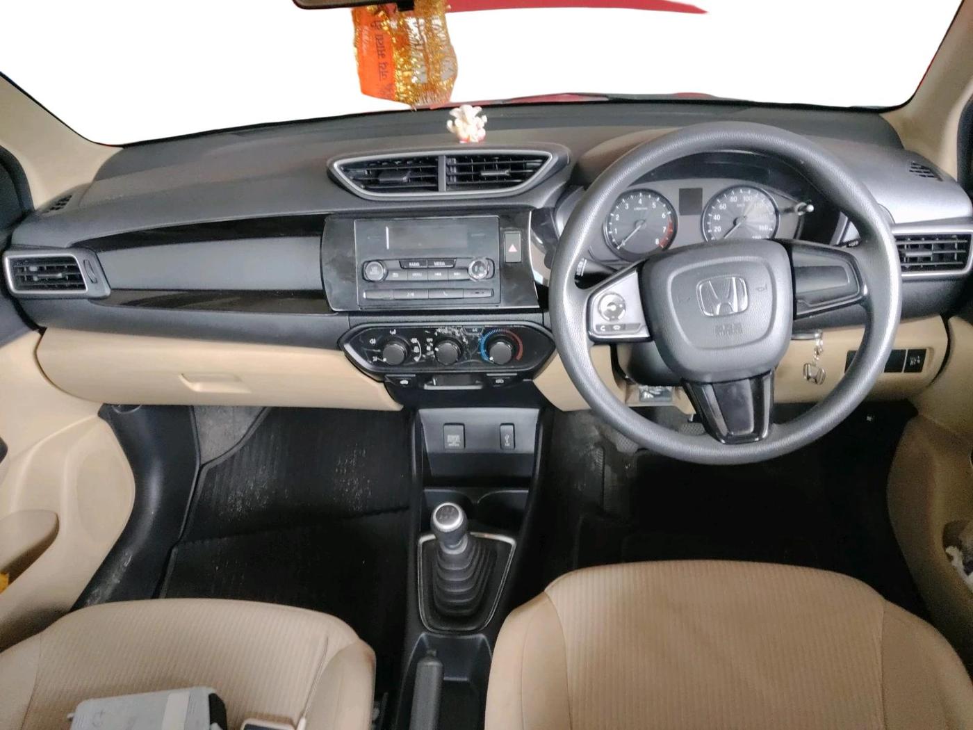 2018 Honda Amaze 1.2L I-VTEC S, Petrol, Manual, 21,113 km, interior