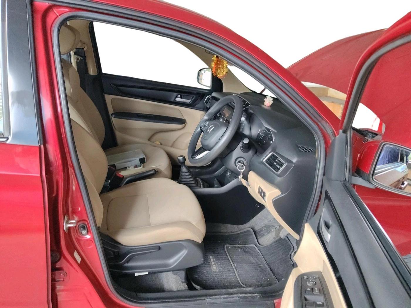 2018 Honda Amaze 1.2L I-VTEC S, Petrol, Manual, 21,113 km, interior