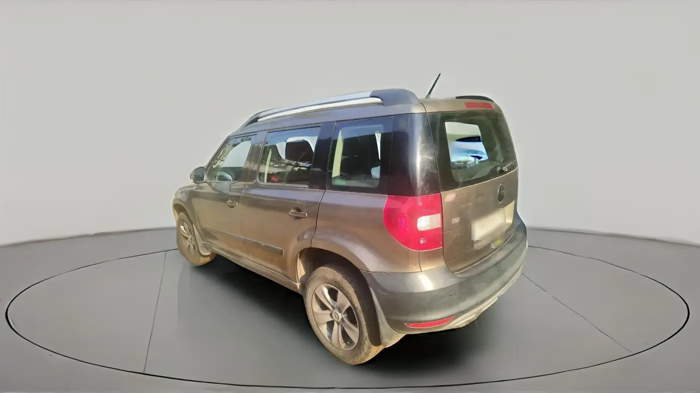 2012 Skoda Yeti AMBIENTE, Diesel, Manual, 81,074 km, exterior