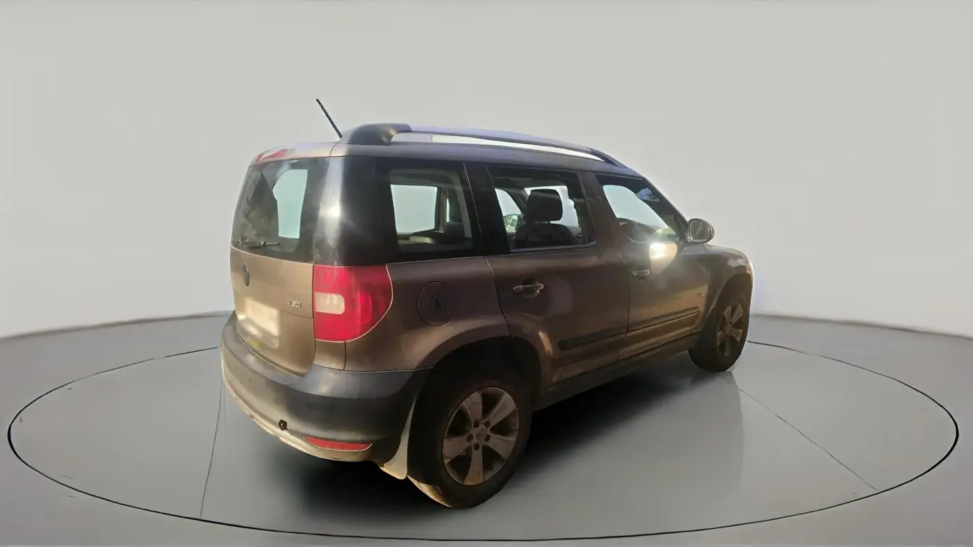 2012 Skoda Yeti AMBIENTE, Diesel, Manual, 81,074 km, exterior