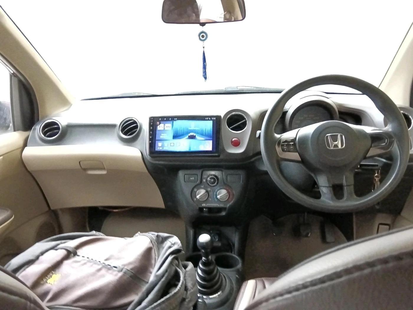 2013 Honda Amaze 1.5L I-DTEC S, Diesel, Manual, 1,45,169 km, interior