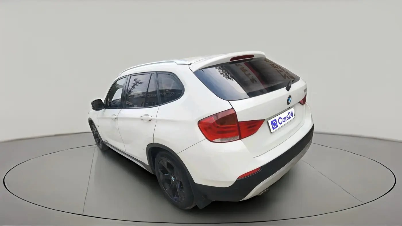 2011 BMW X1 sDrive20d, Diesel, Automatic, 1,07,228 km, exterior