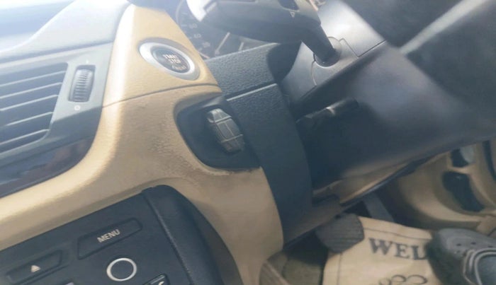 2011 BMW X1 sDrive20d, Diesel, Automatic, 1,07,228 km, interior