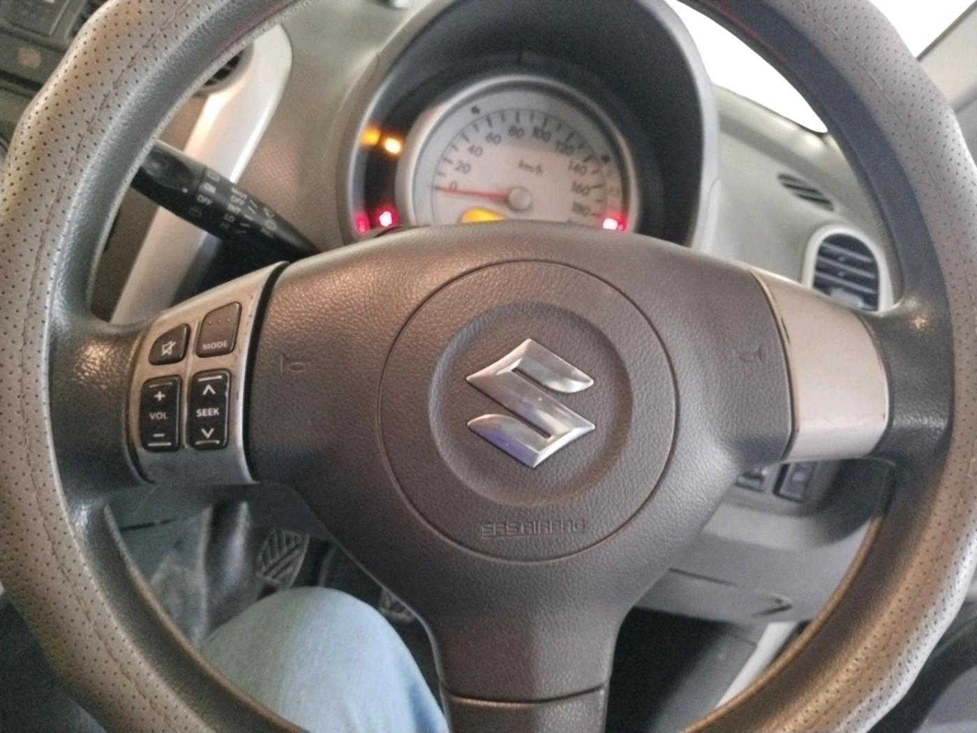 2013 Maruti Ritz ZDI, Diesel, Manual, 1,27,096 km, interior