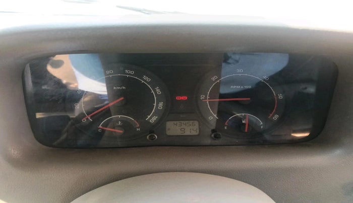 2013 Tata Indica V2 LS DIESEL, Diesel, Manual, 43,456 km, interior