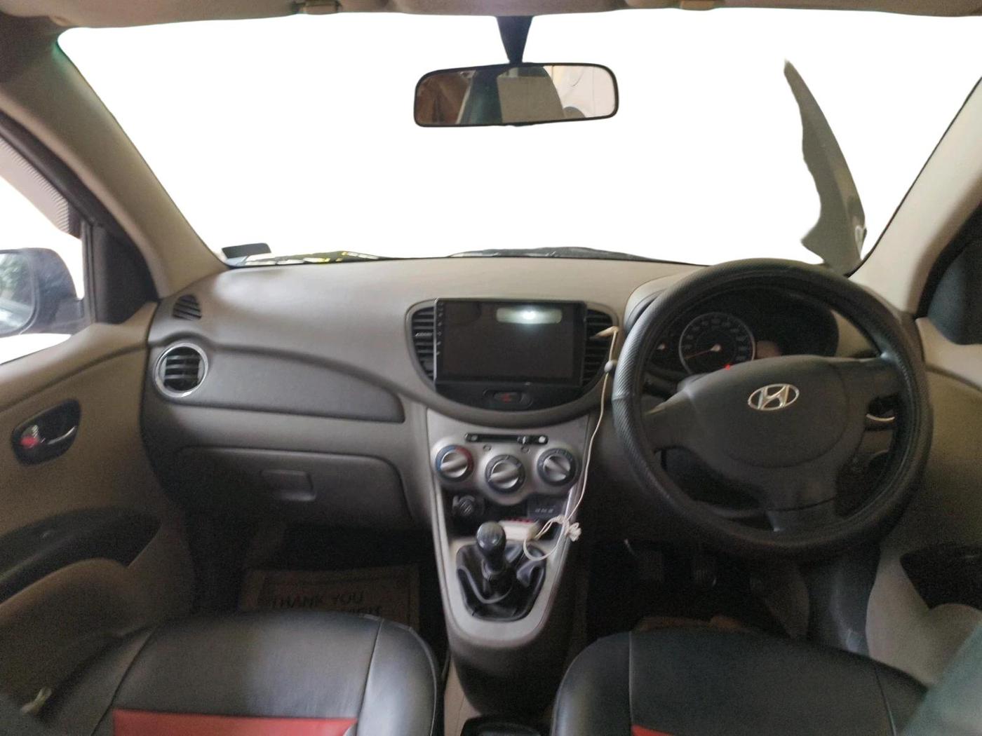 2013 Hyundai i10 SPORTZ 1.2, Petrol, Manual, 1,57,044 km, interior