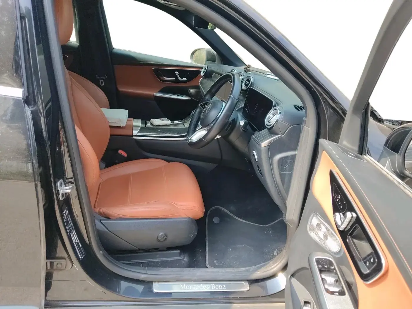 2023 Mercedes Benz GLC CLASS 220d 4MATIC, Diesel, Automatic, 63,289 km, interior