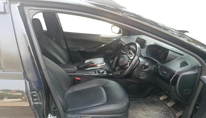 2023 Tata NEXON XZ PLUS PETROL SUNROOF DARK EDITION, Petrol, Manual, 29,690 km, interior
