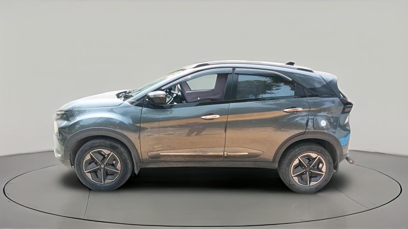 2023 Tata NEXON CREATIVE DCA DUAL TONE 1.2 PETROL, Petrol, Automatic, 75,226 km, exterior