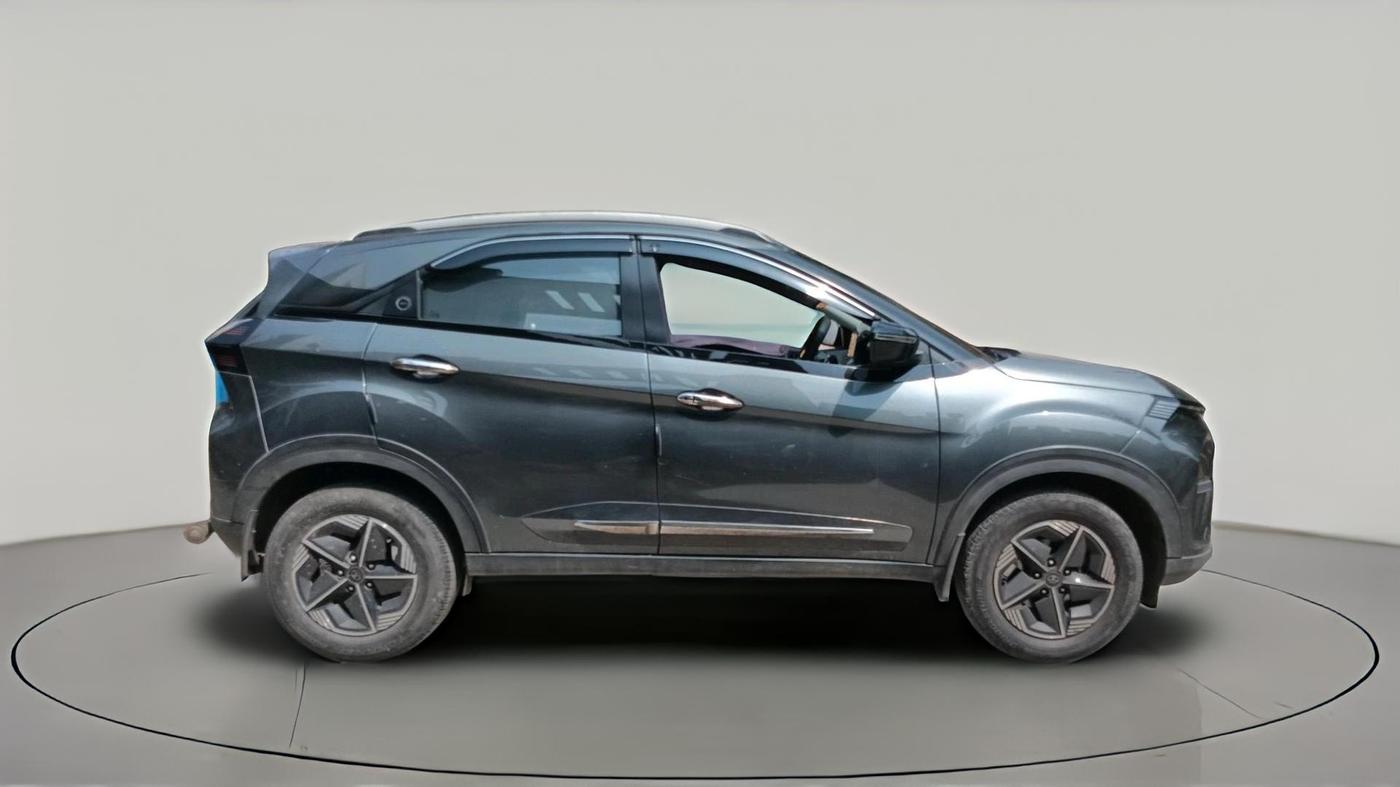 2023 Tata NEXON CREATIVE DCA DUAL TONE 1.2 PETROL, Petrol, Automatic, 75,226 km, exterior