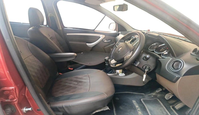 2018 Renault Duster 110 PS RXZ DIESEL, Diesel, Manual, 85,327 km, interior