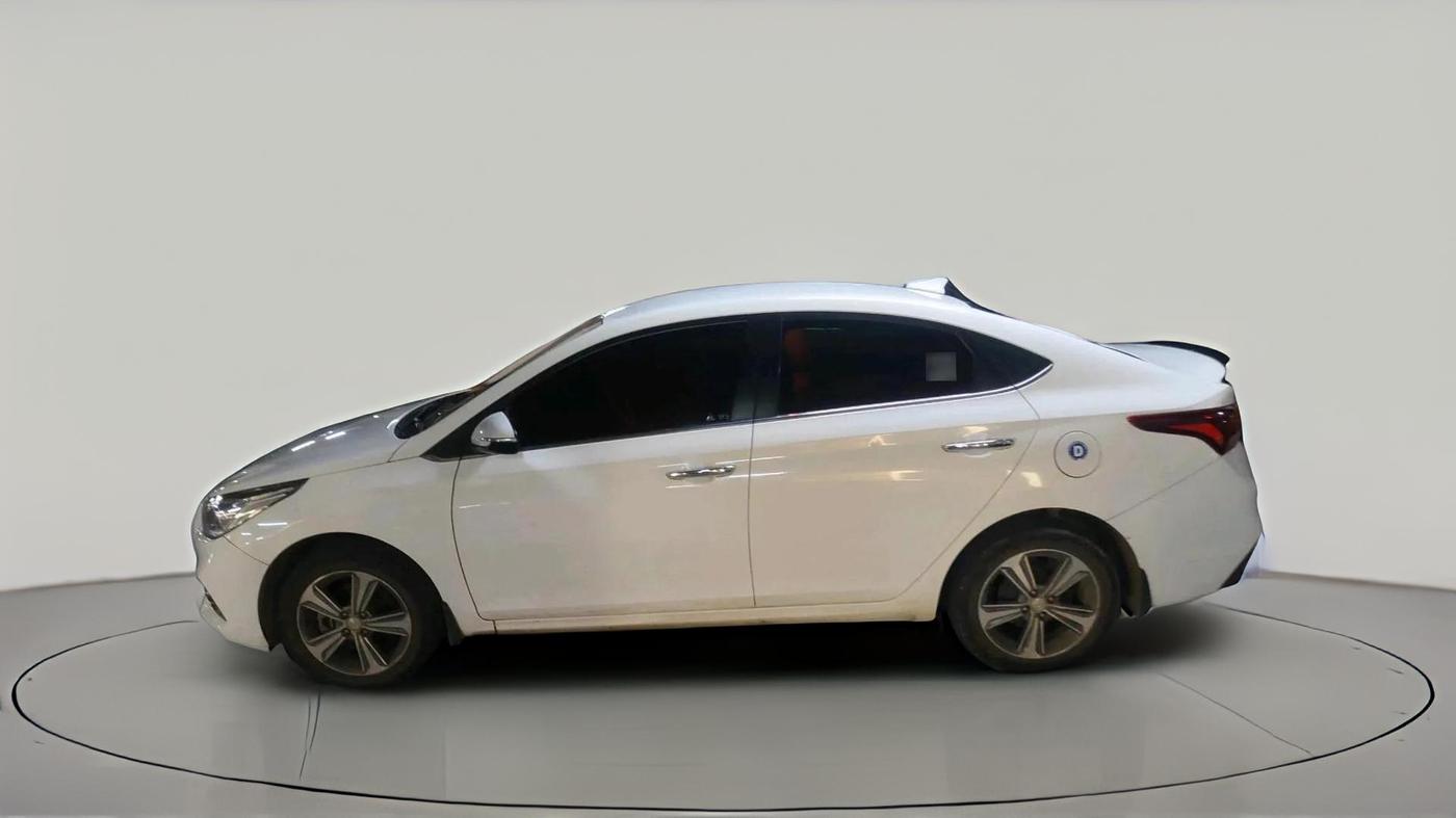 2018 Hyundai Verna 1.6 CRDI SX, Diesel, Manual, 78,264 km, exterior