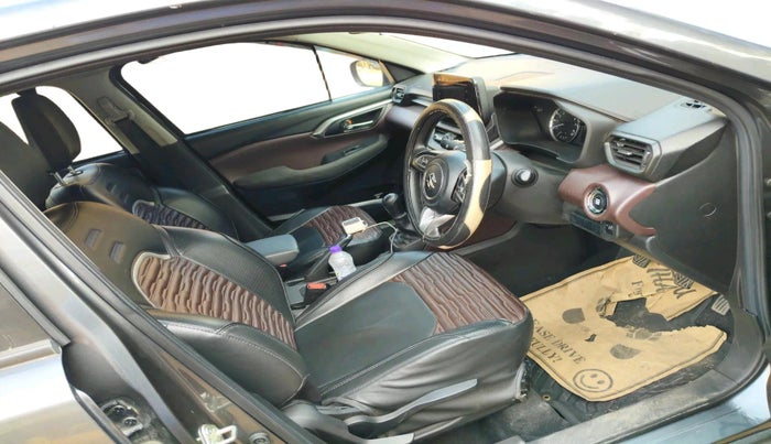 2022 Maruti Grand Vitara DELTA SMART HYBRID, Petrol, Manual, 49,964 km, interior