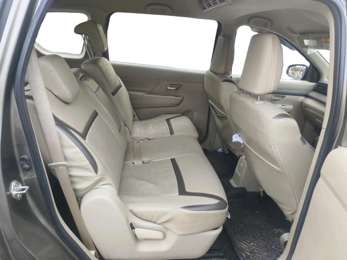2023 Maruti Ertiga VXi (O), Petrol, Manual, 1,59,729 km, interior